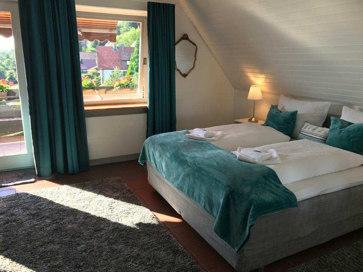 סאסבאכוואלדן Hotel-Berggasthof Schwarzwaldperle מראה חיצוני תמונה